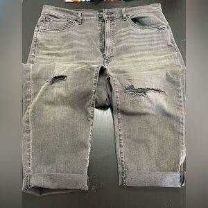 Hudson mass women’s jeans size 31 distressed grey.